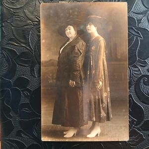 Old School Family Portrait‎ VTG Postcard